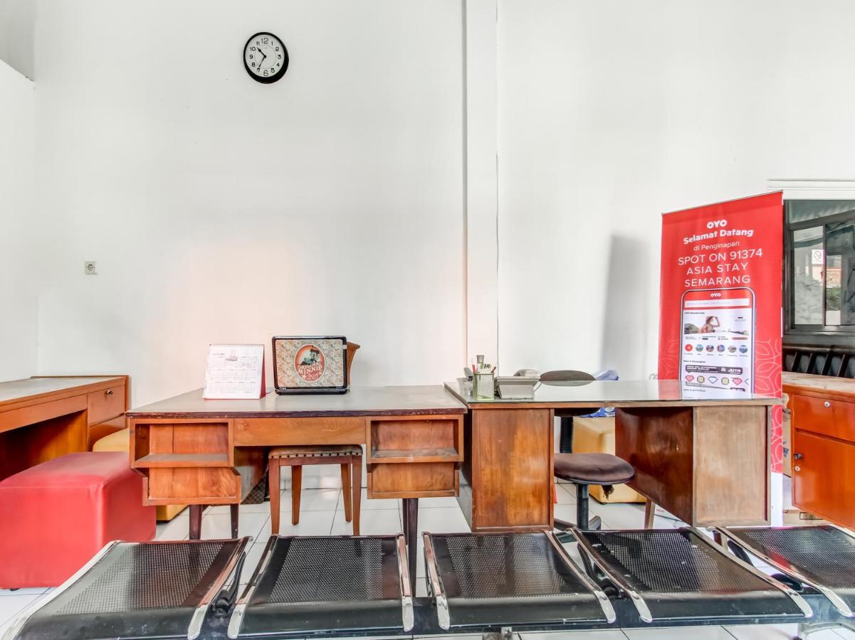 Oyo Life 91374 Asia Stay Semarang Syariah Dış mekan fotoğraf